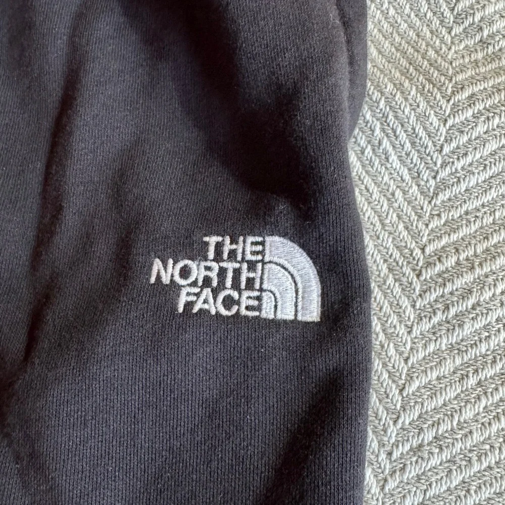 The North Face Evolution Simple Dome Regular Joggers Black Mens XL